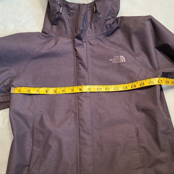 The North Face Venture Jacket in Purple Rain Coat - Picture 7 of 7